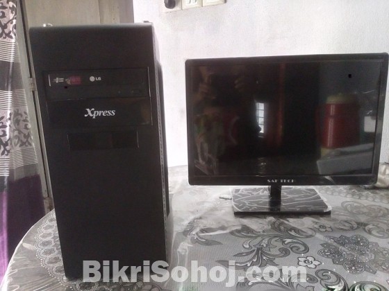 Core 2 duo pc with 500GB, 2GB & 17” LED